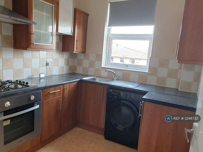 1 Bedroom Flat To Rent In Whitehill Lane, Brinsworth, Rotherham, S60