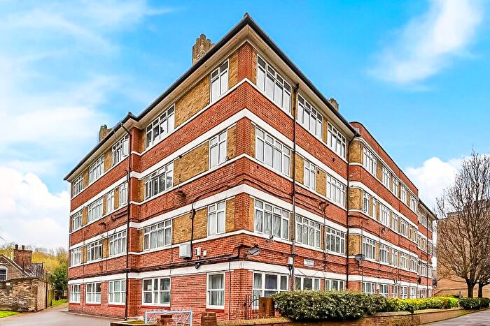 2 Bedroom Flat To Rent In Bermondsey Street, London, SE1