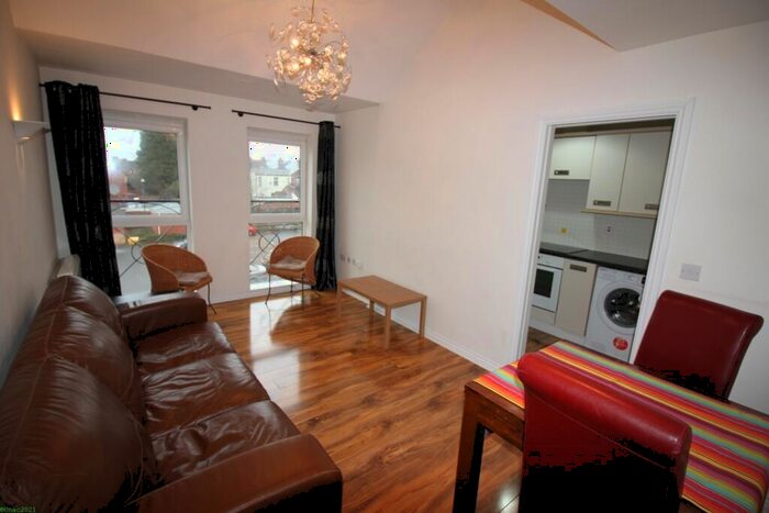 2 Bedroom Semi-Detached House To Rent In Thackhall Street, Stoke, Coventry, CV2