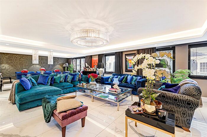 4 Bedroom Flat To Rent In Glendore House, W1J
