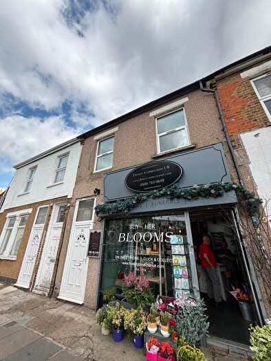 Studio To Rent In Southall, Greater London, UB2
