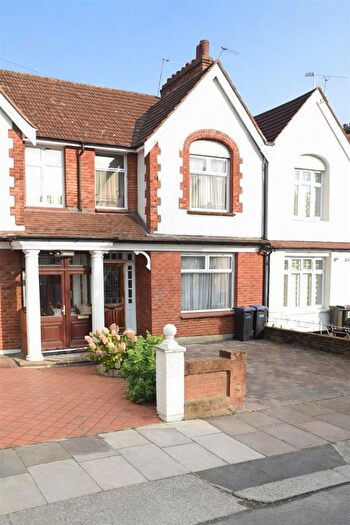 4 Bedroom Terraced House To Rent In St. Edmunds Road, London, N9