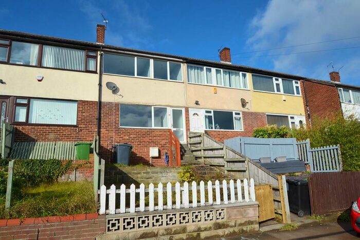 3 Bedroom Terraced House To Rent In Somerdale Grove, Bramley, Leeds, LS13