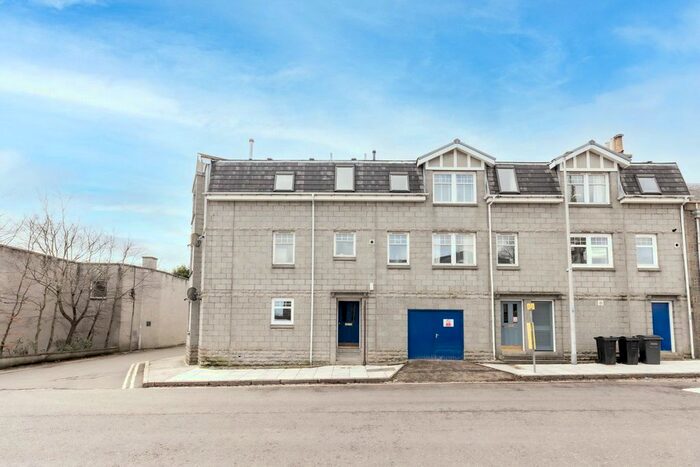 2 Bedroom Flat To Rent In B Morningside Mews, Cranford Road, Aberdeen, AB10