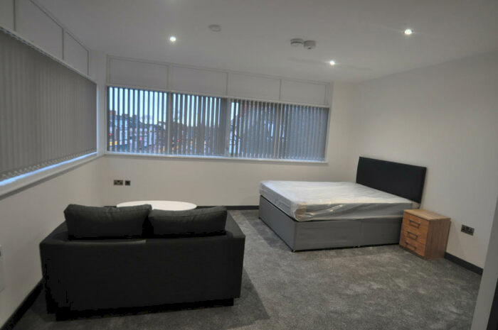 Studio To Rent In Lonsdale Street, Hull, Yorkshire, HU3