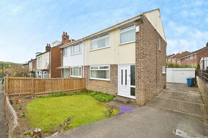 3 Bedroom Semi Detached House For Sale In Fife Street, Wincobank, Sheffield, S9