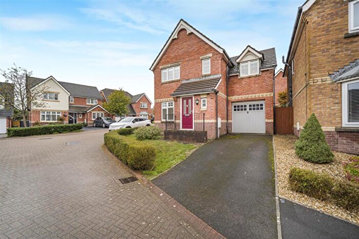 3 Bedroom Detached House For Sale In Windsor Drive, Miskin, Pontyclun, CF72