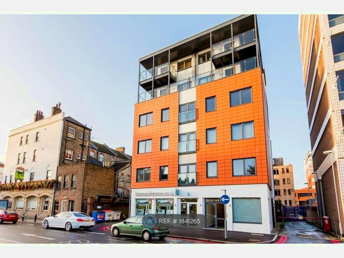 2 Bedroom Flat To Rent In Sutton Court Road, Sutton, SM1