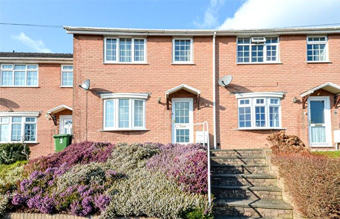 3 Bedroom Terraced House For Sale In Allt Dewi, Bangor, Gwynedd, LL57