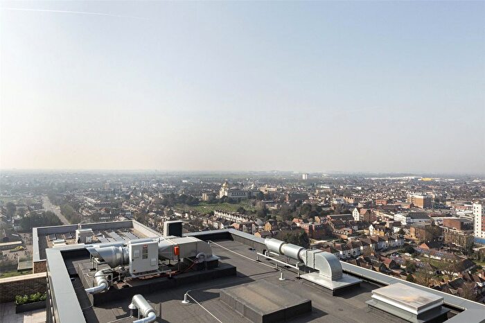1 Bedroom Flat To Rent In Uncle Southall, Merrick Road, Southall, UB2