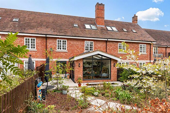 4 Bedroom Property For Sale In The Walled Garden, Tewin Water, Welwyn, AL6