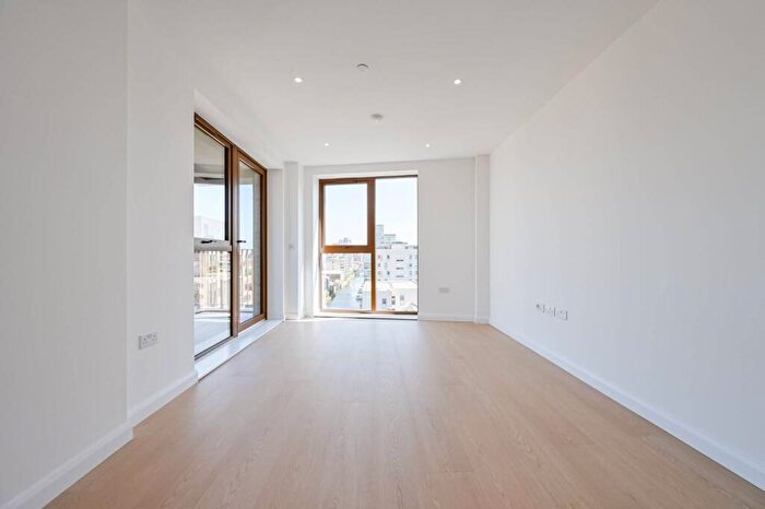 1 Bedroom Flat To Rent In Dod Street, Limehouse, London, E14
