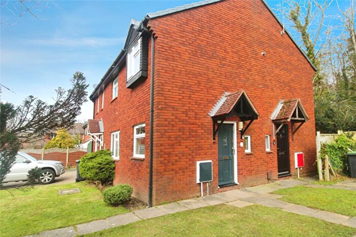 1 Bedroom House To Rent In Sentinel Close, Waterlooville, Hampshire, PO7