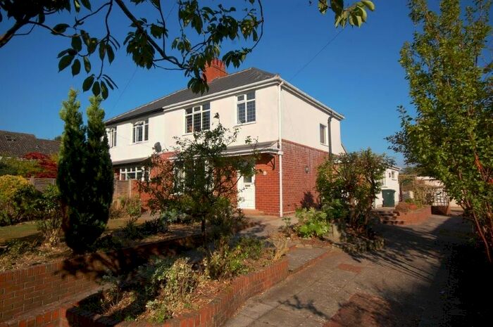 3 Bedroom Semi-Detached House To Rent In Horncastle Road, Louth, LN11