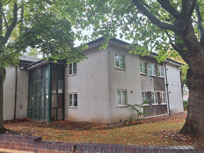 2 Bedroom Flat To Rent In Burns Villas, East Lane, Stainforth, Doncaster, DN7