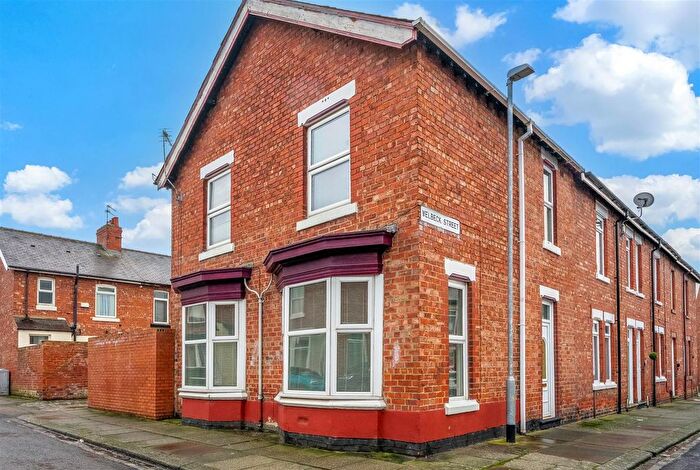 3 Bedroom End Terrace House For Sale In Welbeck Street, Darlington, DL1