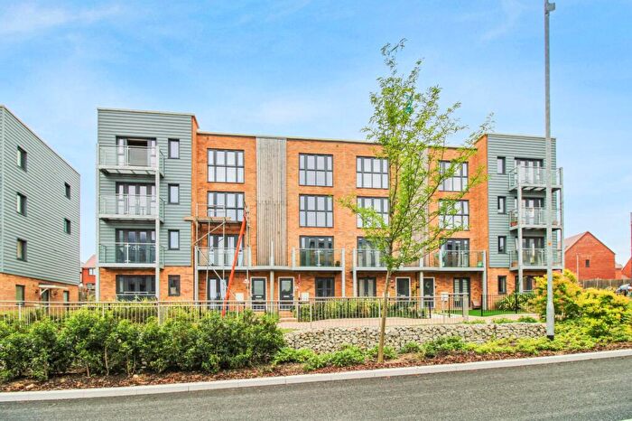 4 Bedroom Town House To Rent In Clapperknapper, Castle Hill, Ebbsfleet Valley, Swanscombe, DA10