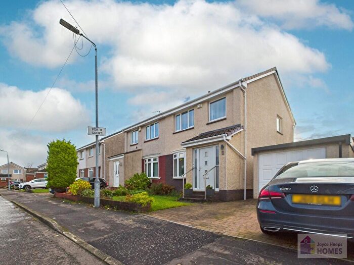 3 Bedroom Semi-detached Villa For Sale In Forth Court, Mossneuk, East Kilbride, G75