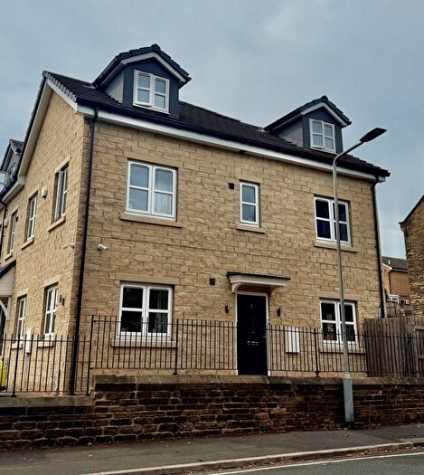 4 Bedroom Semi Detached House For Sale In Hutton Hall Drive, Bradford, West Yorkshire, BD2