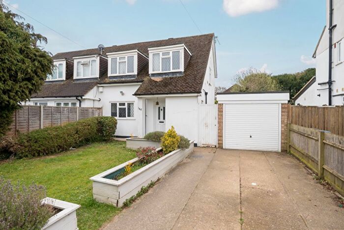 3 Bedroom Semi-Detached House To Rent In Dixons Hill Road, North Mymms, Hatfield, AL9