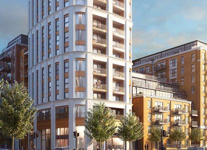 2 Bedroom Flat To Rent In Brook Street, Kingston Upon Thames, KT1