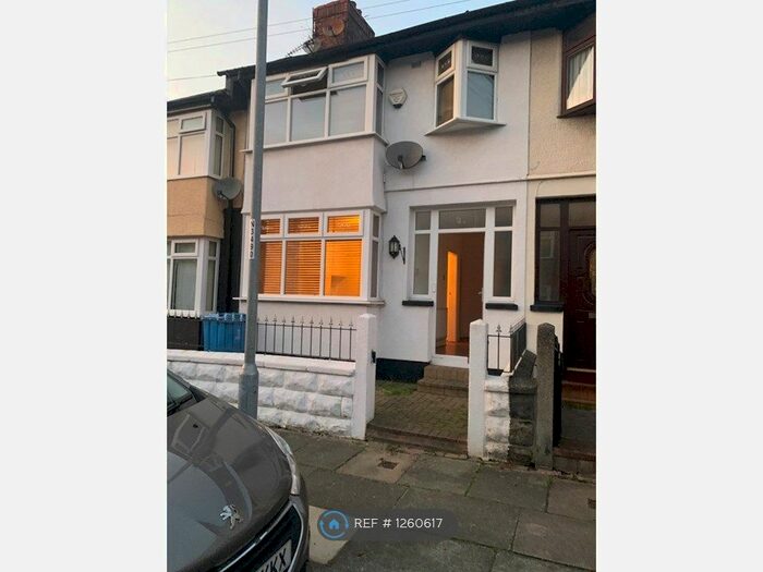 3 Bedroom Terraced House To Rent In Withnell Road, Liverpool L13