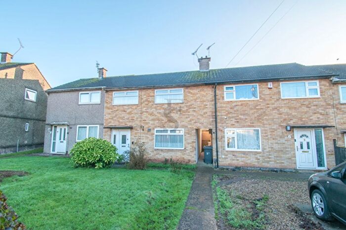 3 Bedroom Terraced House For Sale In Julian Road, Leicester, LE2