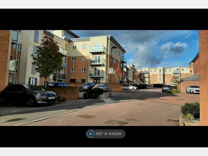 2 Bedroom Flat To Rent In Todd Close, Borehamwood, WD6