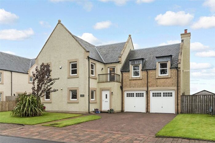 4 Bedroom Detached House For Sale In Harbourside, Inverkip, Inverkip, Inverclyde, PA16