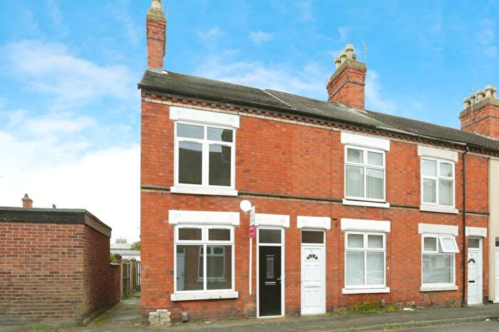 3 Bedroom Terraced House To Rent In Ratcliffe Road, Loughborough, Leics, LE11