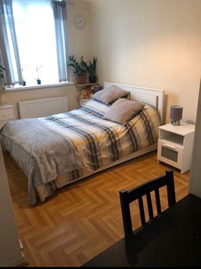 1 Bedroom Property To Rent In Dobson Close, London, NW6