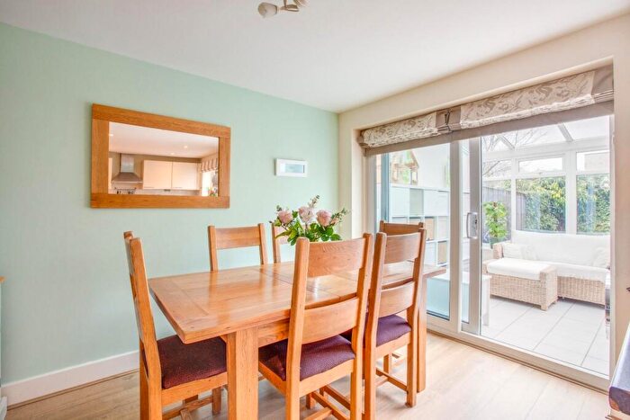 3 Bedroom Terraced House For Sale In Fullers Hill, Chesham, Buckinghamshire, HP5