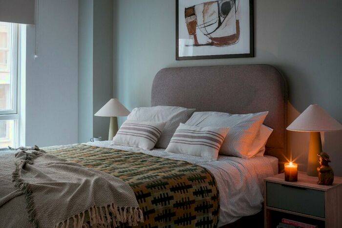 1 Bedroom Apartment To Rent In Sweet Street, Leeds, West Yorkshire, LS11