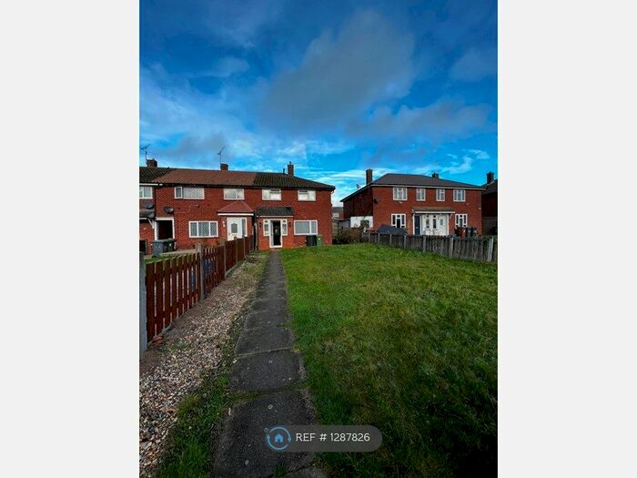 3 Bedroom End Of Terrace House To Rent In Crown Road, Borehamwood WD6