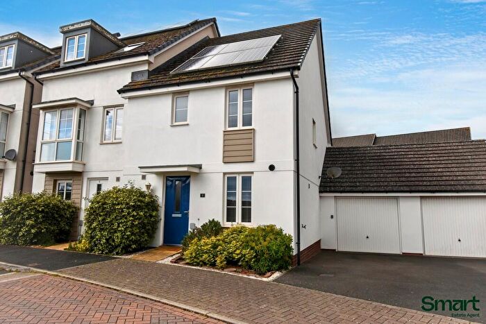 3 Bedroom End Of Terrace House For Sale In Sand Grove, Exeter, EX2