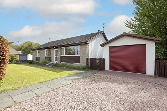 3 Bedroom Bungalow For Sale In Cupar Road, Kennoway, Leven, Fife, KY8