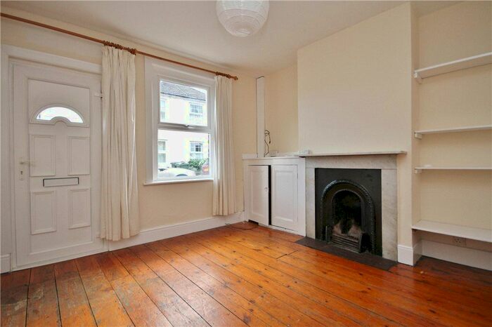 2 Bedroom Terraced House To Rent In Cooper Road, Guildford, Surrey, GU1