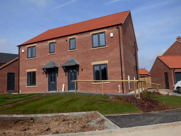 3 Bedroom Semi-Detached House To Rent In Buttercup Lane, Louth, LN11