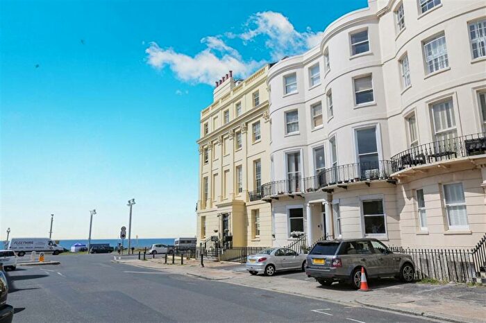 1 Bedroom Flat To Rent In Lansdowne Place, Hove, BN3