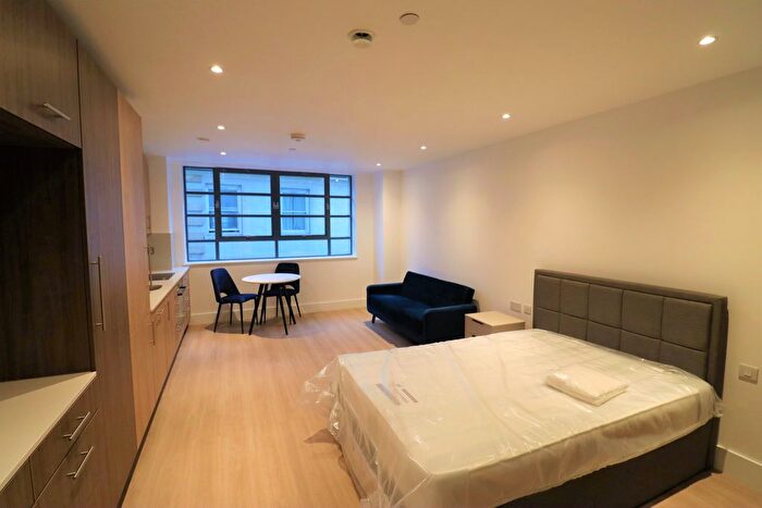 Studio To Rent In Frampton Street, London, NW8