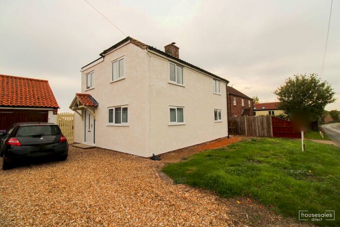 3 Bedroom Detached House For Sale In Moor Lane Martin, Martin, LN4