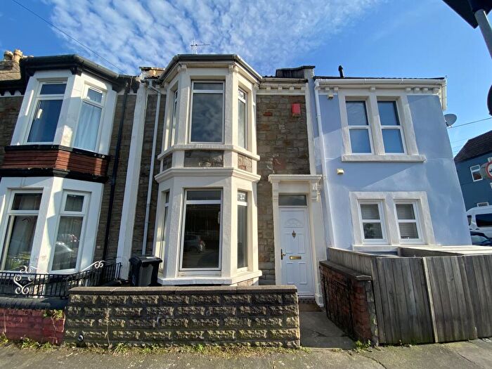 3 Bedroom Terraced House To Rent In Bedminster, Luckwell Road, BS3