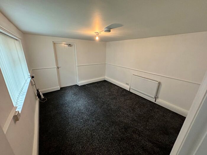 1 Bedroom Flat To Rent In Albany Street, Hull, HU3