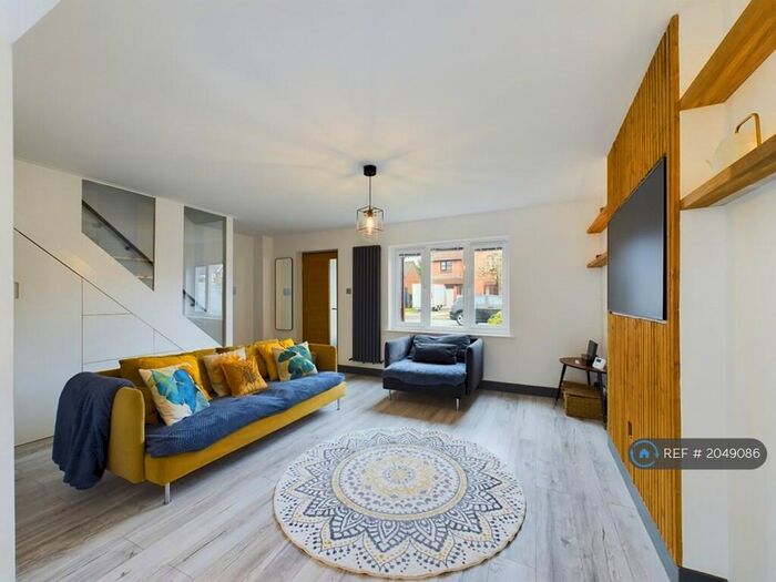 3 Bedroom Detached House To Rent In Malvern Way, Newton Aycliffe, DL5