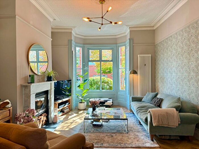 5 Bedroom Semi-Detached House For Sale In Cromwell Road, Stretford, M32