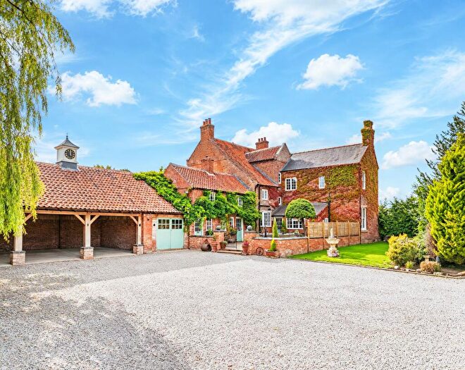 9 Bedroom Farm House For Sale In Main Street, Ragnall, NG22