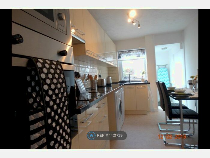 1 Bedroom Flat To Rent In Orion Close, Southampton, SO16