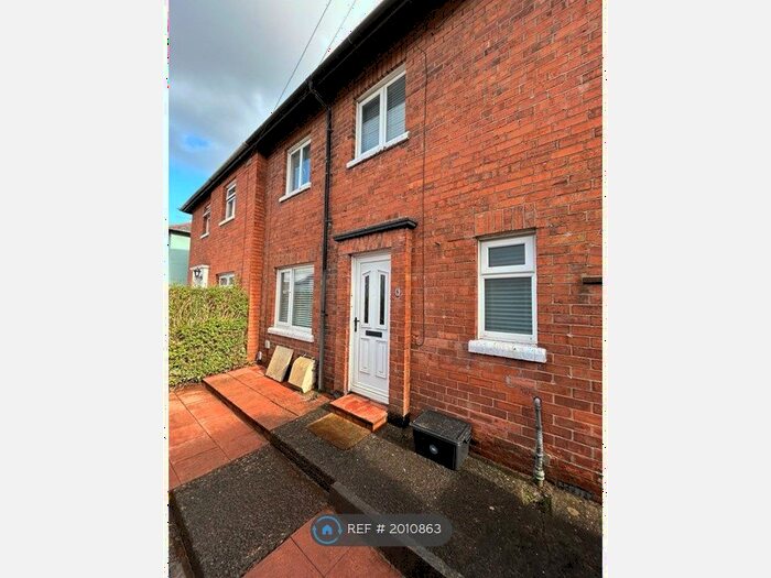 2 Bedroom Terraced House To Rent In Chesham Drive, Belfast, BT6