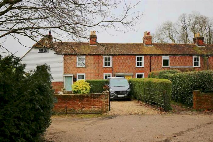 2 Bedroom Terraced House For Sale In West Peckham, ME18