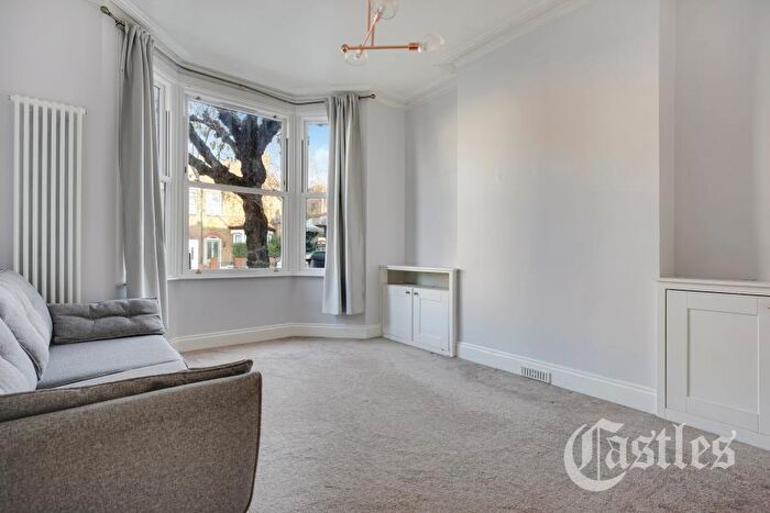 3 Bedroom Terraced House To Rent In Truro Road, Wood Green, N22